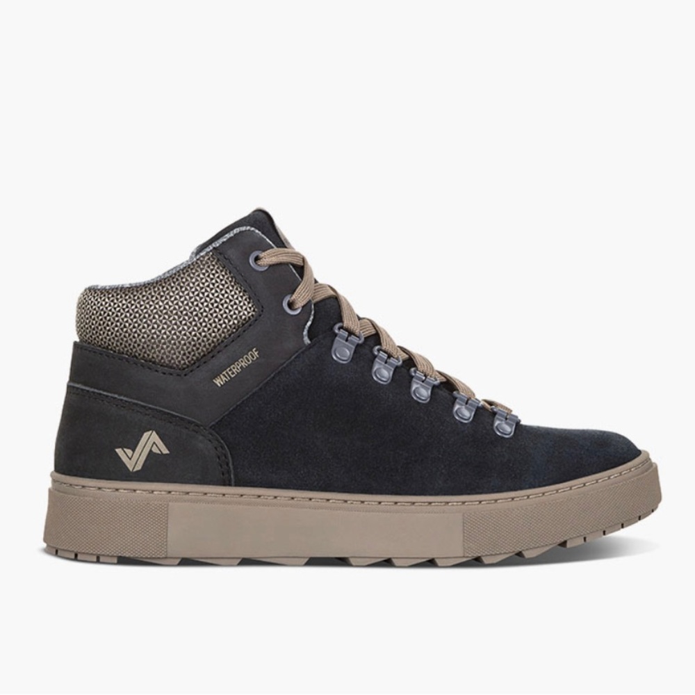 Forsake Lucie Mid waterproof outdoor sneaker boots sz 6